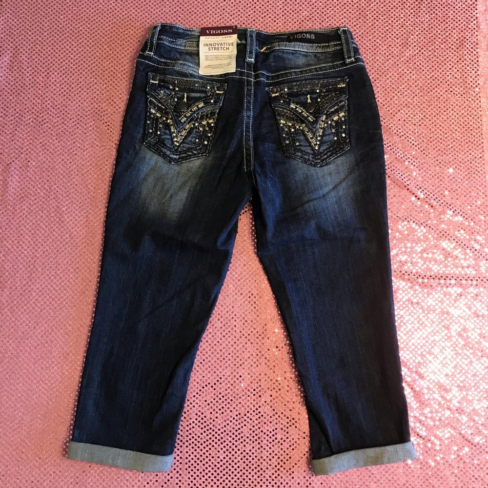 SOLD Vigoss Blue Jean Capri Shorts Embellished - Picture 4 of 12